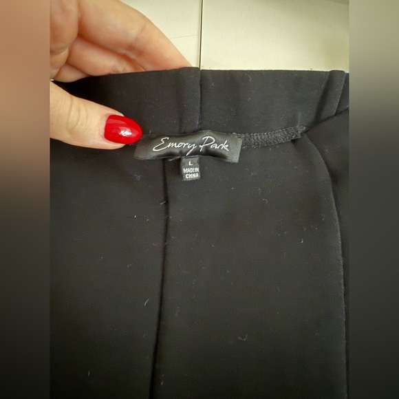 Emory Park black Front Slit Leggings - Picture 3 of 5